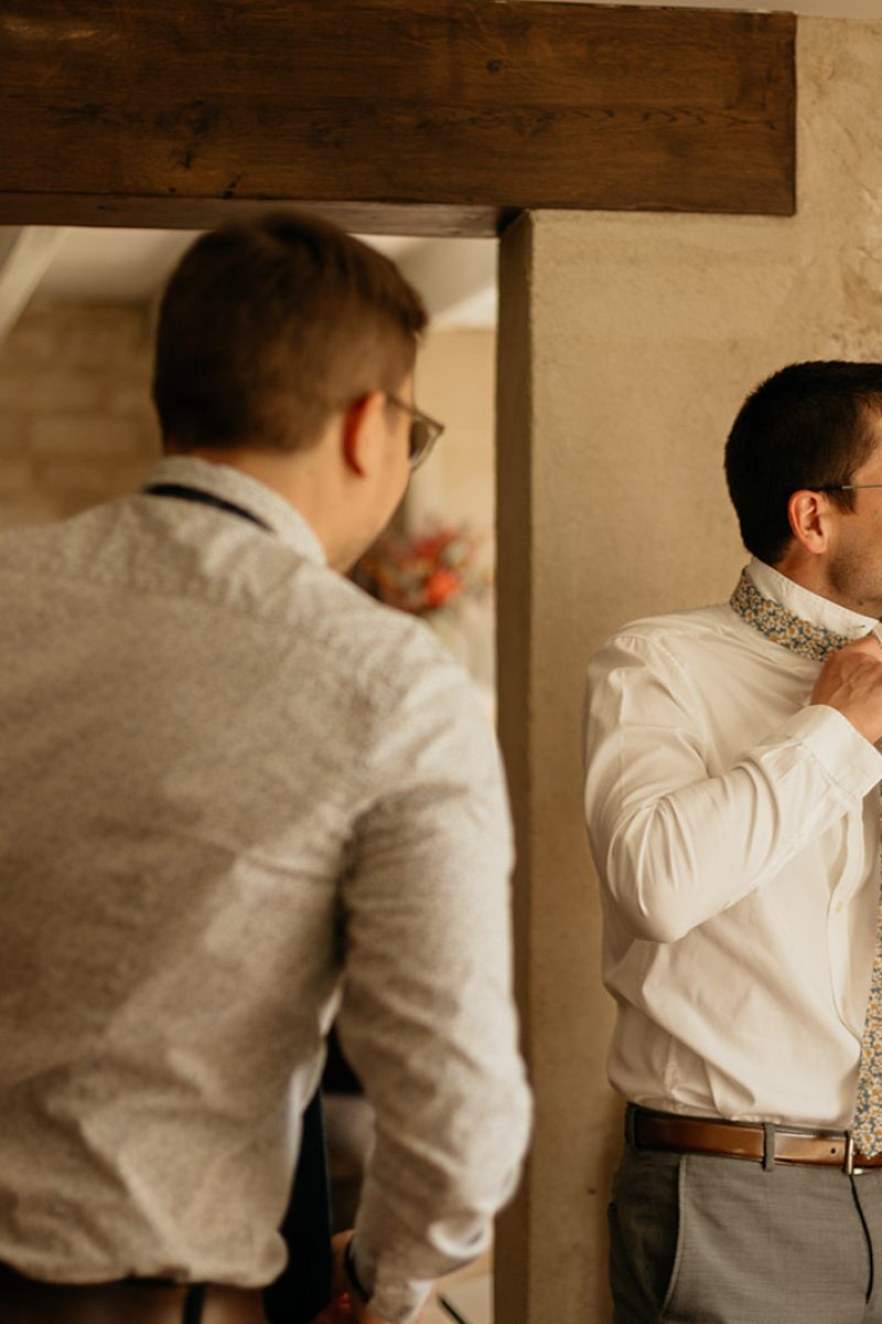 les préparatifs des hommes mariage